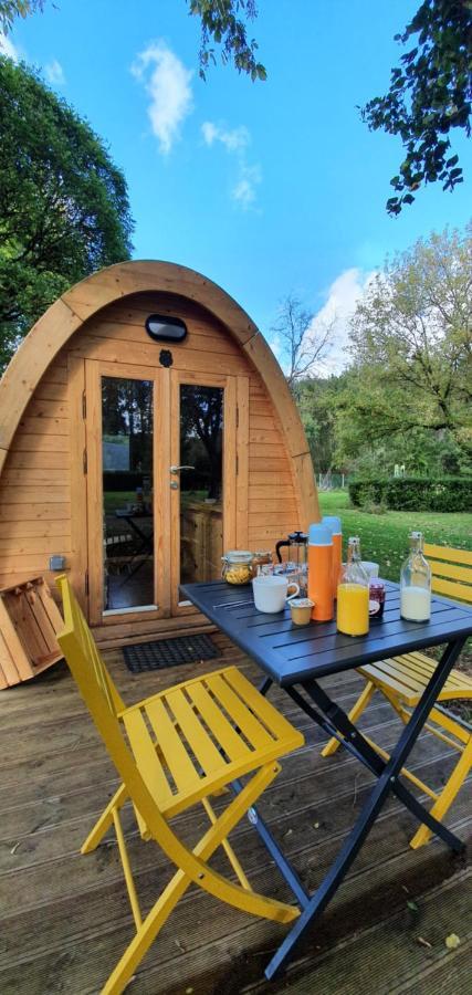 Cabane 2/3 Pers Au Camping Les Patis Nazelles-Négron Extérieur photo